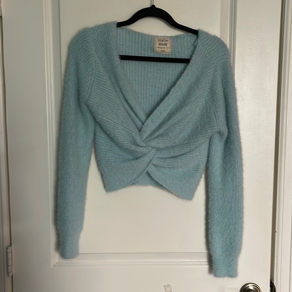 Crop Top Crossed Long Sleeve V-Neck Top